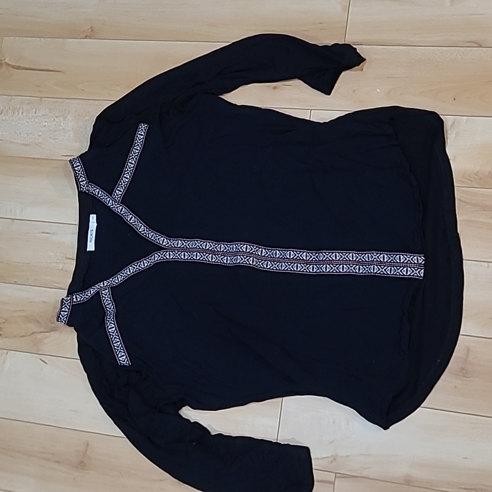 Ricki's women's large shirt